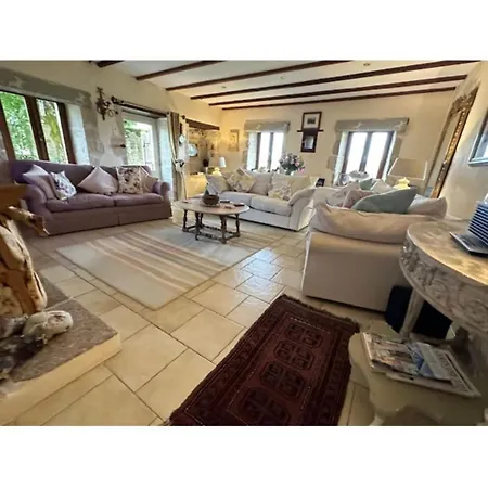 Maison Le Puits Du Bonheur Tatil Evi